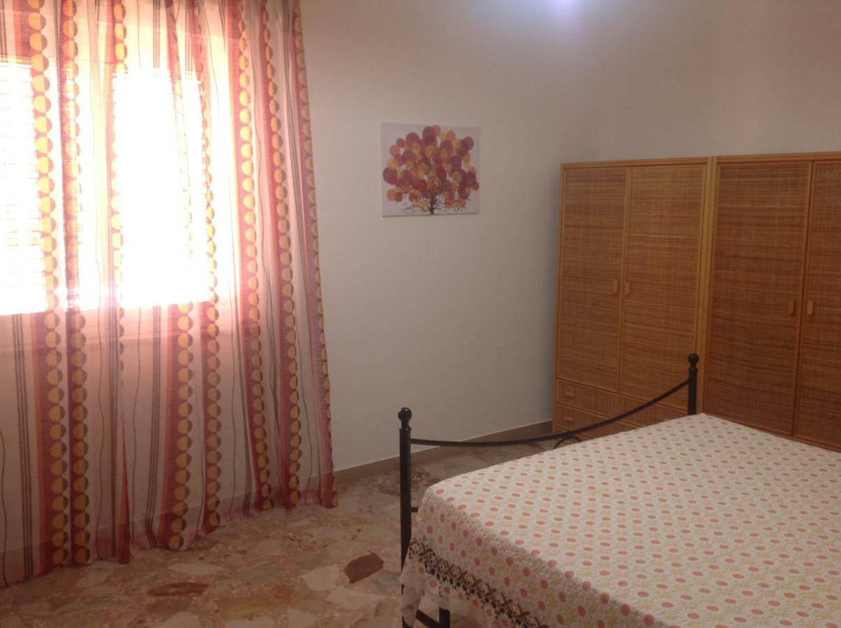 Bed&Breakfast La Casetta Сант-Алессио-Сикуло Экстерьер фото