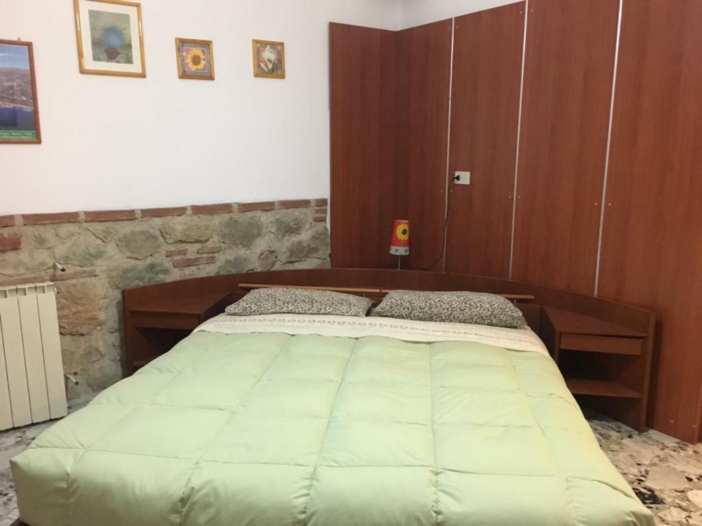 Bed&Breakfast La Casetta Сант-Алессио-Сикуло Экстерьер фото