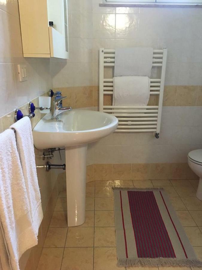Bed&Breakfast La Casetta Сант-Алессио-Сикуло Экстерьер фото